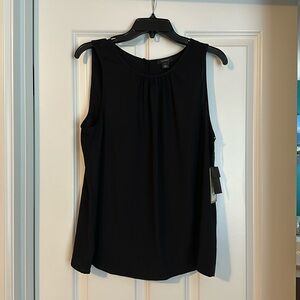 NWT! Halogen sleeveless top size large, black